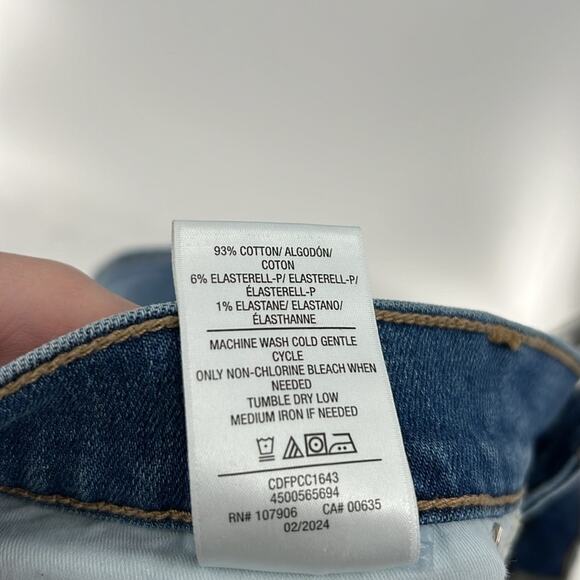 Hudson Women's Mid-Rise Gemma Short - Pacific - 32 - New with tags - Picture 4 of 7